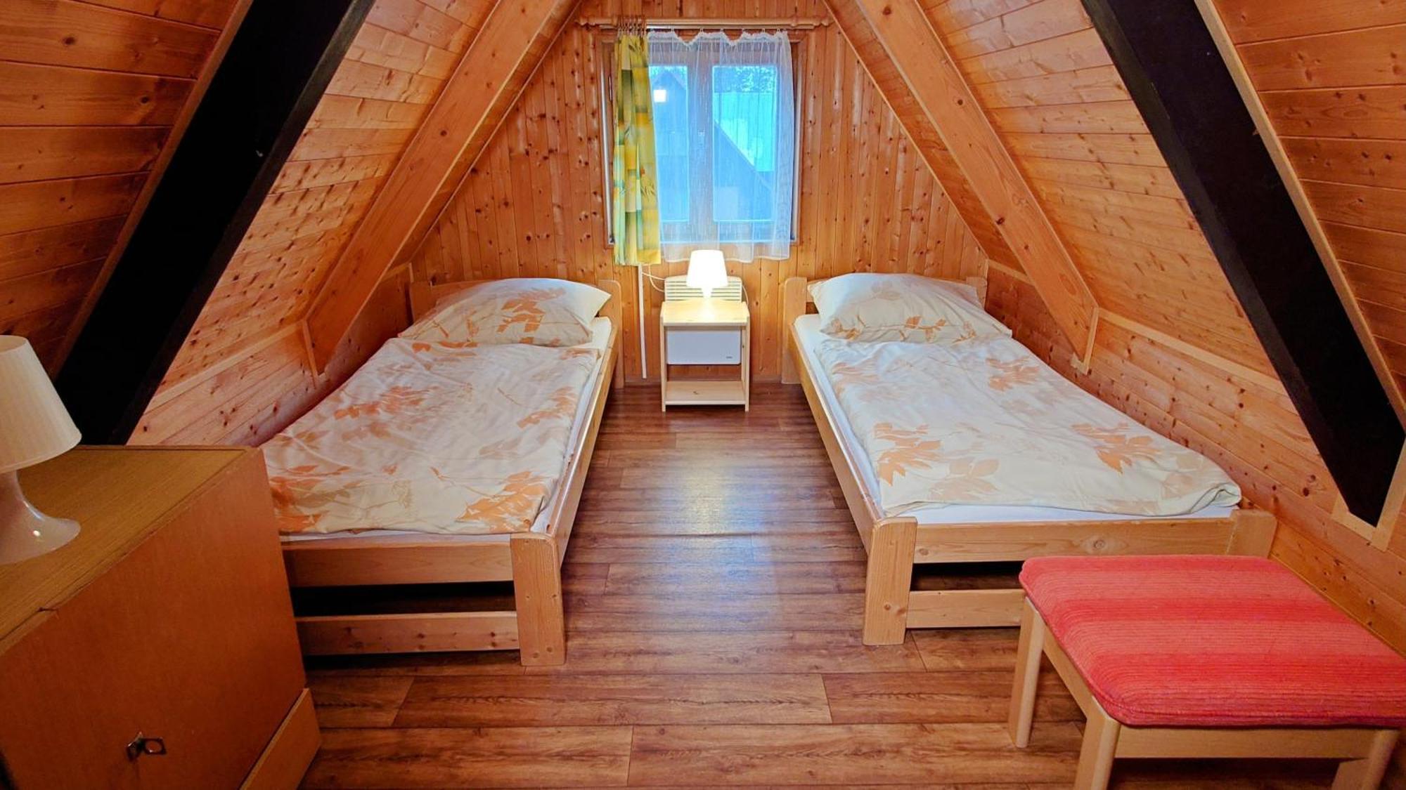 Raj Sportovni A Rekreacni Resort Branzez Knezmost Екстер'єр фото