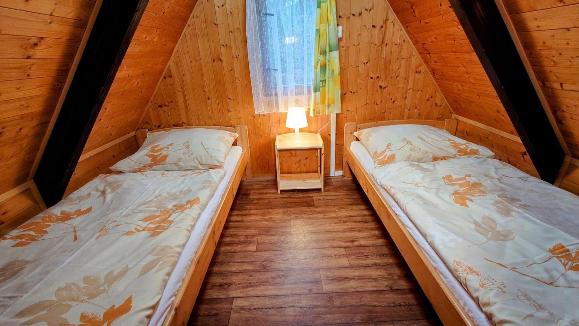 Raj Sportovni A Rekreacni Resort Branzez Knezmost Екстер'єр фото